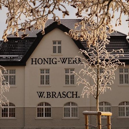 Remise Brasch - Zwischen Bahnhof Und Elbe Apartment Wittenberge Exterior photo